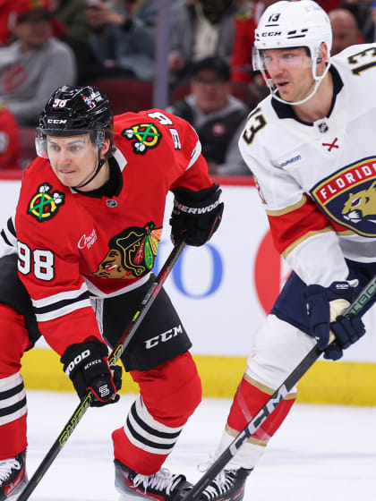 姆在进攻端 姆在进攻端