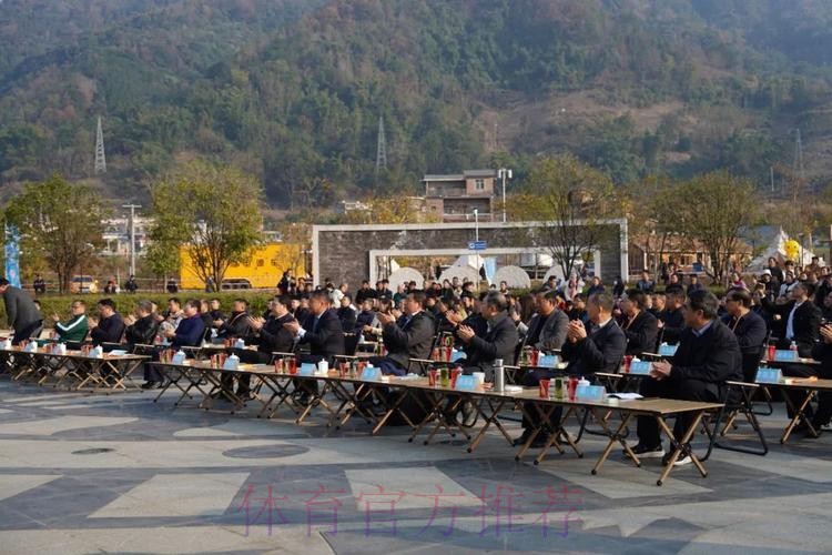 中国·东兰坡豪湖露营地启动仪式举行